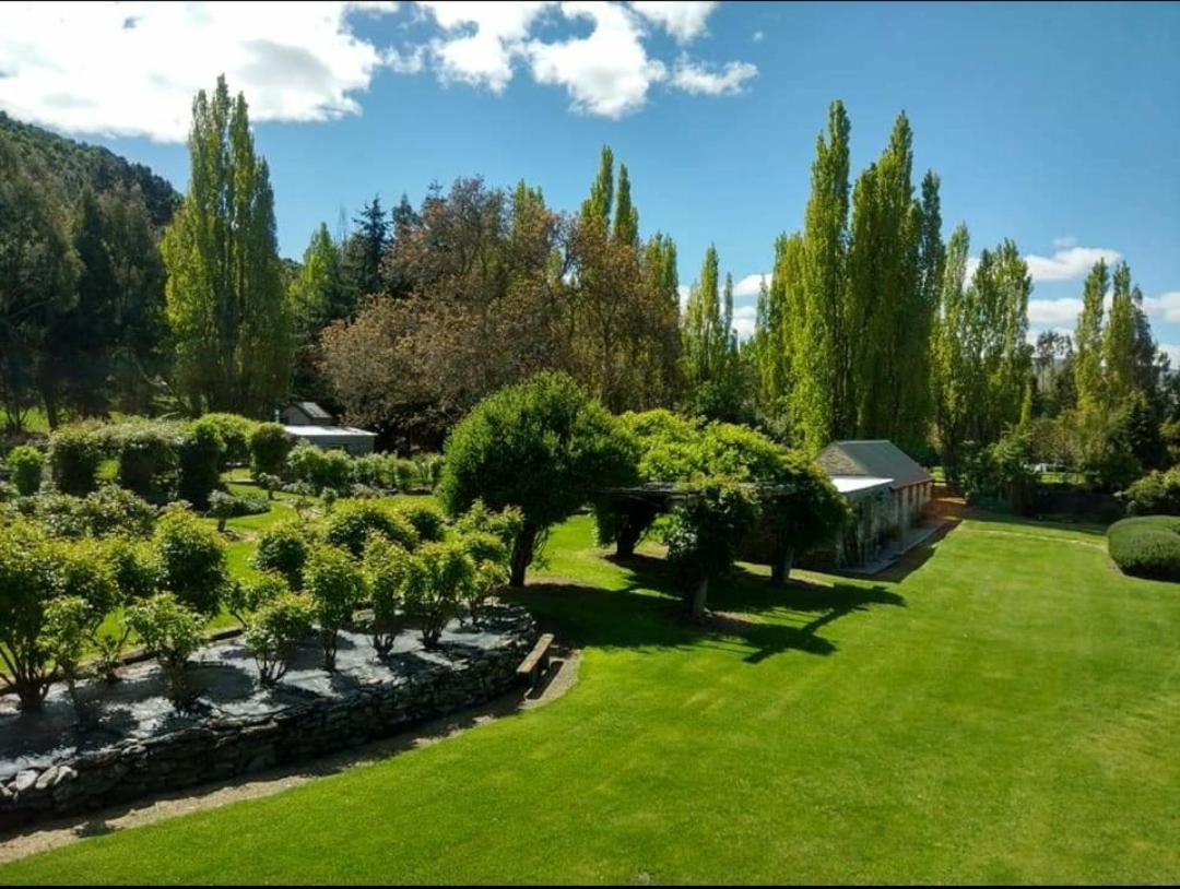 Queensberry Inn Екстериор снимка