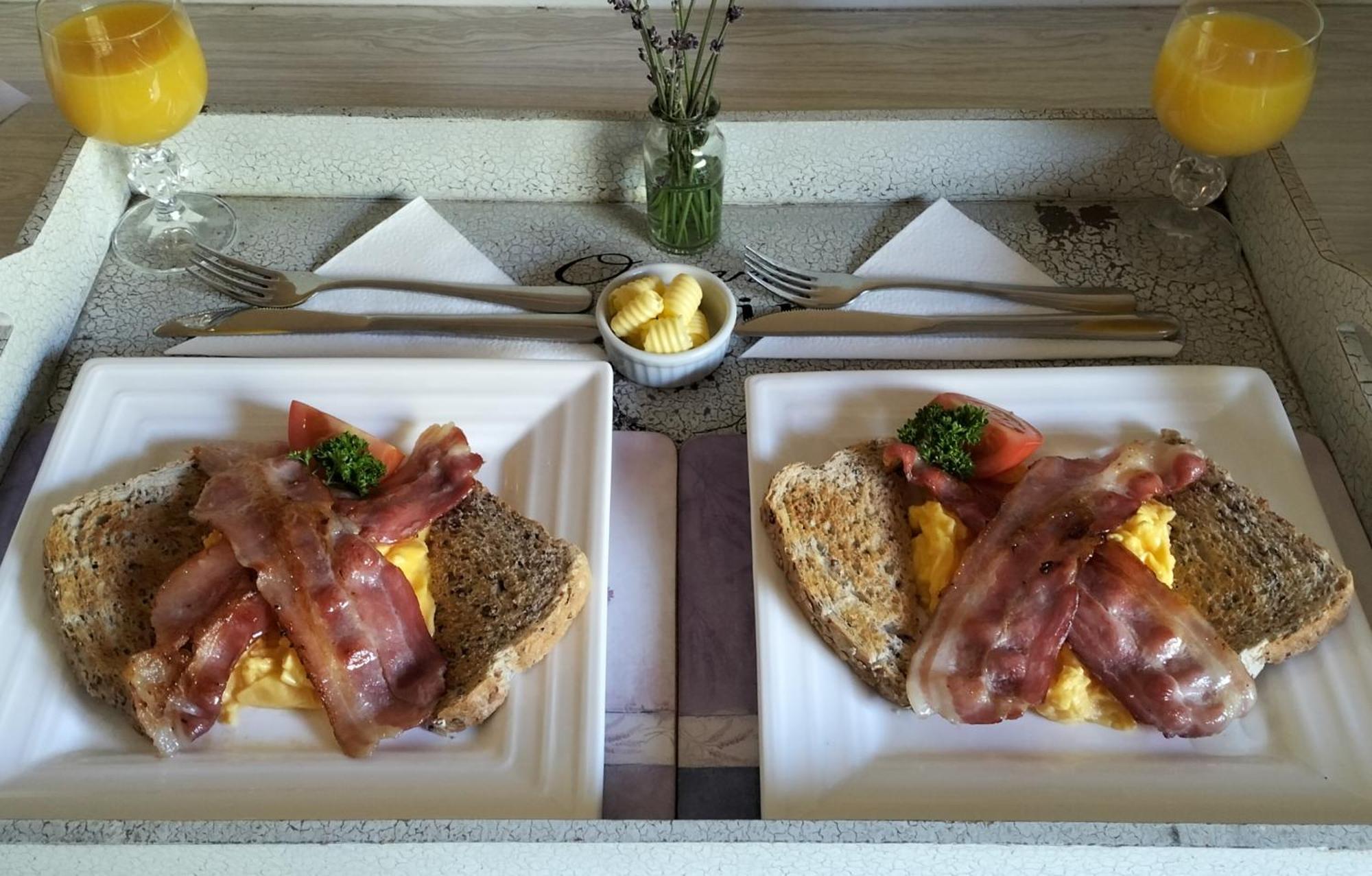 Queensberry Inn Екстериор снимка